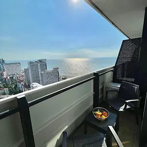 Orbi Sea View Апарт-отель Батуми