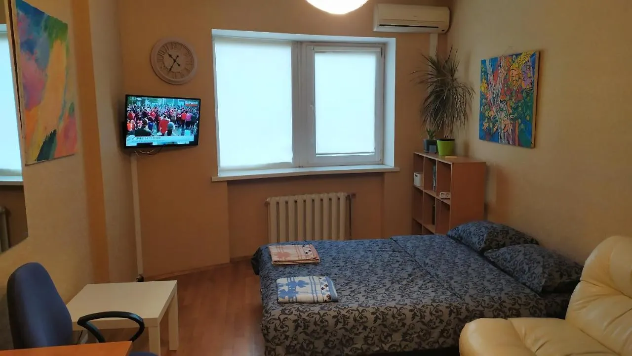 Alaska Fox Kyiv Aparthotel