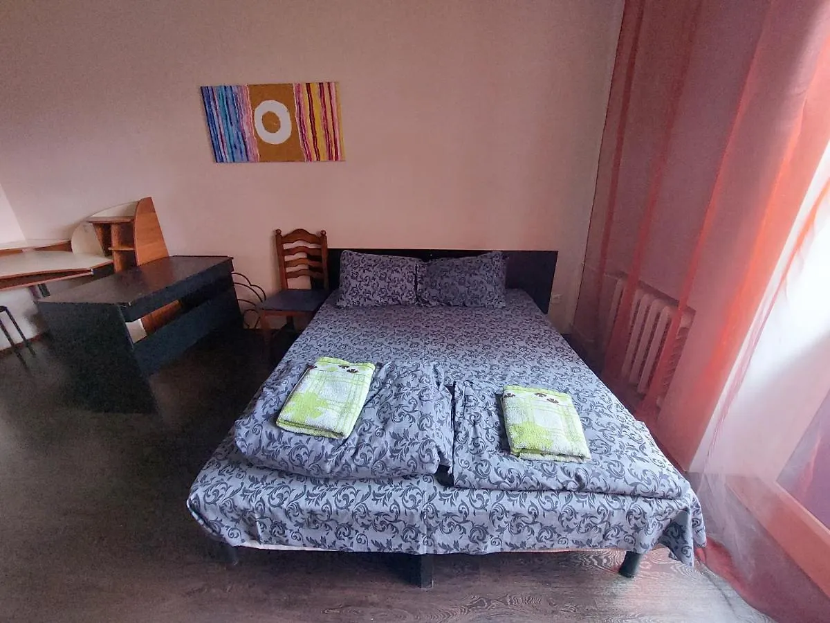 Aparthotel Alaska Fox Kiew